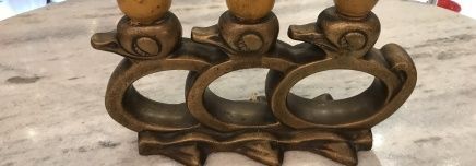 CANDELABROS