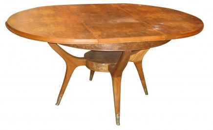    Table  ( 4/6 personnes )