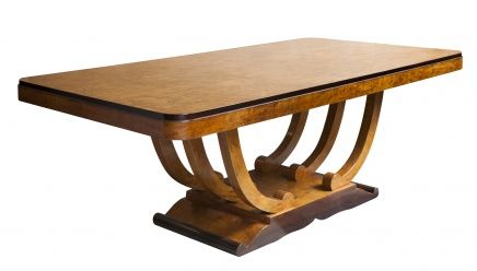     Table ( 8 personnes )