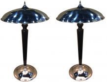 2 table lamps