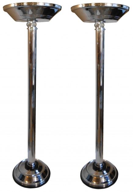 2 Floor Lamps