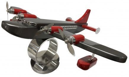 Airplane (Marcelo Peña)