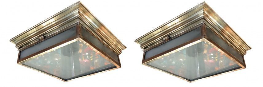 2 Hanging Lamps