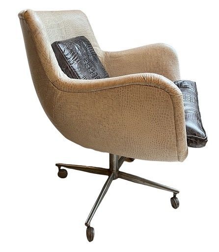 Desk chair 