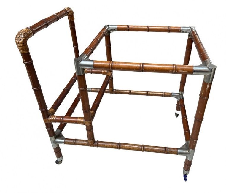 Mesa Carrito (Atribuida a  William 