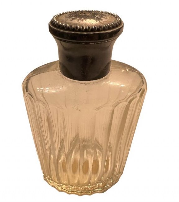 Perfume bottle Nina Ricci Lalique