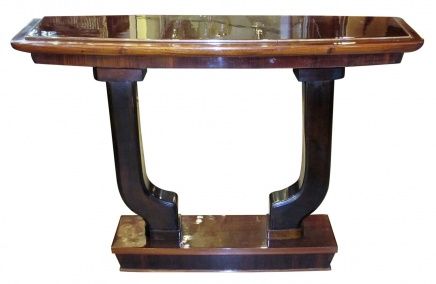 Consola