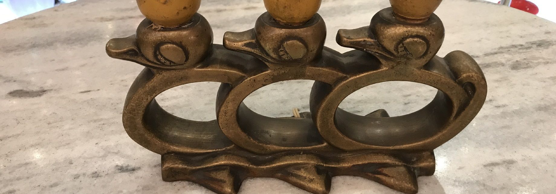 CANDELABROS