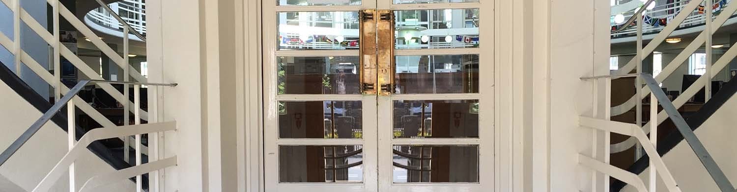 DOOR HANDLES