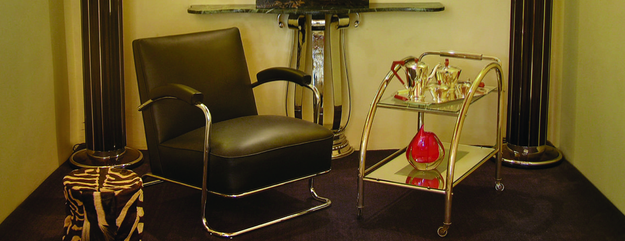 CHAIRS - ARMCHAIRS